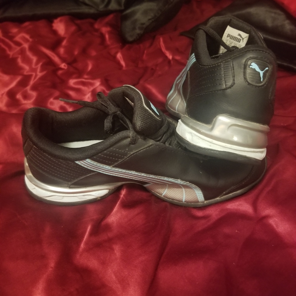 Womens Puma shoes
